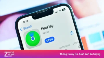 واقعة غريبة وجدت هاتف آيفون بهذه الحالة وسط حقل وبطارية 1%